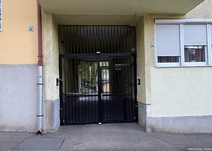 Vito Appartement Eger